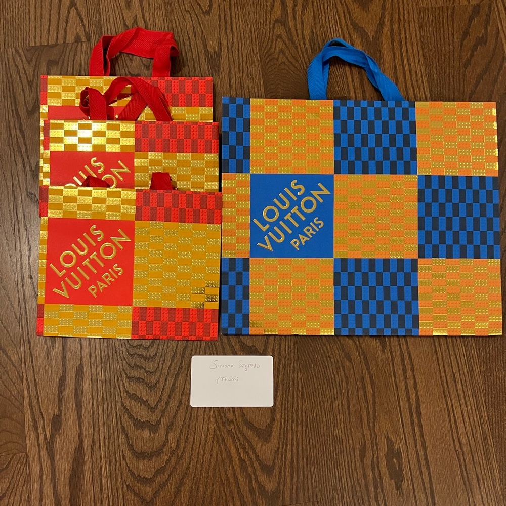 LV 2022 Holiday Shopping bags! 3 small and 3 large available.